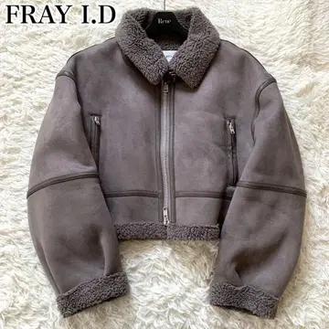컨디션 최상 FRAY I.D 현행 자켓 2way 보아 가죽 벨트 모카