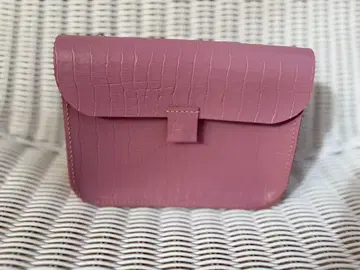 천연 가죽 크로커다일풍 핑크 숄더백
