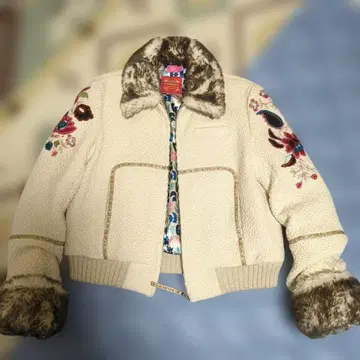 오일릴리 자수 자켓