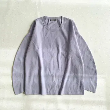 [새상품급] Theory luxe 크루넥 긴팔 니트 라벤더 계열 M