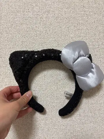 가격 인하 USJ 고양이 귀 머리띠 실버 리본