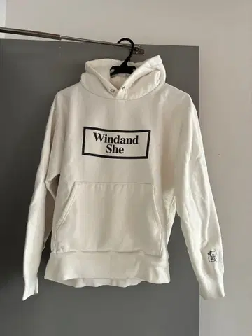 wind and sea x FR2 후드 부착 후드티 화이트