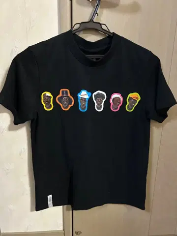 아라시 오노 사토시 디자인 한정판 티셔츠