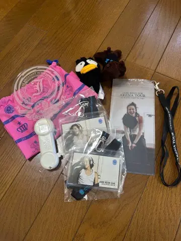 장근석 회원 혜택, 응원봉, 인형