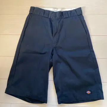 Dickies 네이비 숏팬츠 사이즈 30
