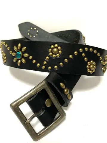 도치기 가죽 플라워형 스터드 벨트 블랙 (그린 스포트) 빈티지 타입