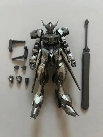 건담 프라모델 HG 건담 발바토스 루프스 아이언 브래드 코팅