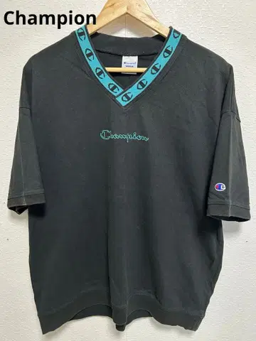 챔피온 스트릿 V넥 블랙 M