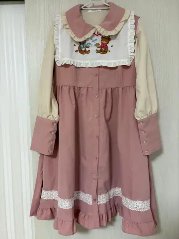 x CHIP CLIP 아베일 핑크 점프 스커트 라이트 핑크