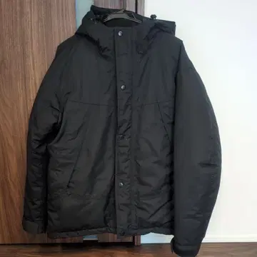 워크맨 다운 자켓 이지스