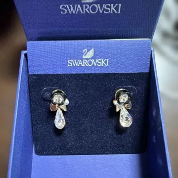Swarovski 귀걸이