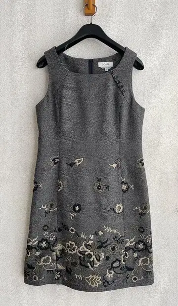 고급 스캐퍼 SCAPA 자수 울 혼방 원피스