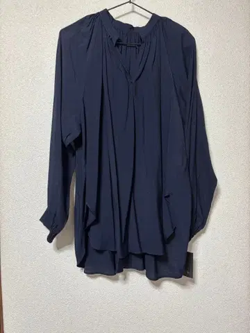 Aga [ NV ] 스키퍼 개더 블라우스