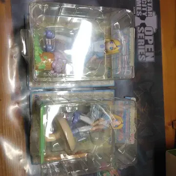 POP WONDERLAND 앨리스 피규어 2개 세트