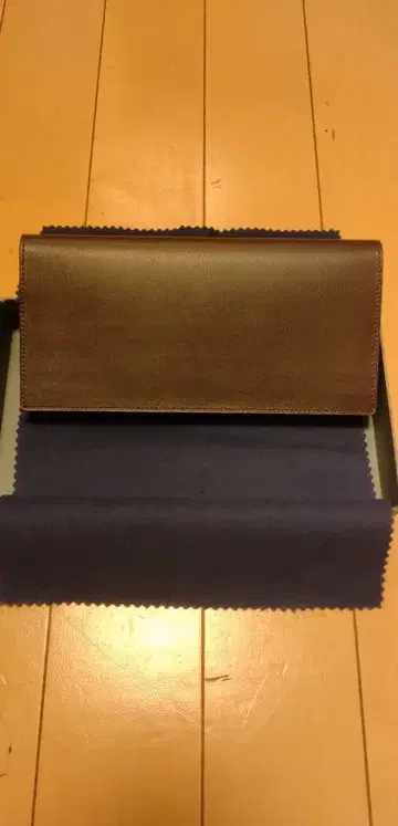 미사용 FARO 브라운 장지갑 정가 35,200엔