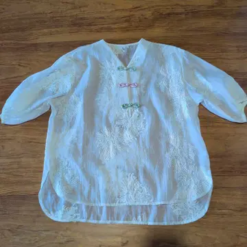 자수 반소매 셔츠 vogue M 사이즈