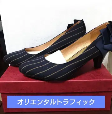 미사용 새상품*사이즈 40*25cm*네이비 스트라이프 리본 펌프스