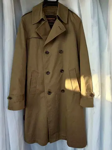 새상품급 트렌치코트 더 퍼머넌트 웨어 임팩티스케리 이치치