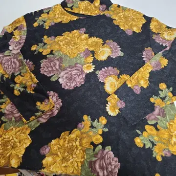 빅 사이즈 이탈리아제 플라워 프린트 긴팔 하이넥 스웨터