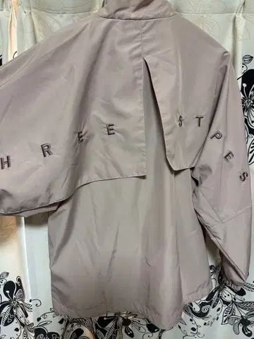 adidas 베이지 자켓 L 사이즈