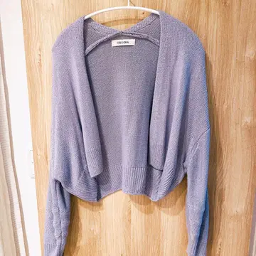 코코딜 숏 기장 니트 가디건