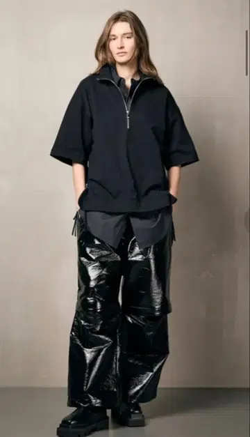 헤비 웨이트 코튼 프라임 오버 하프 지퍼 T셔츠