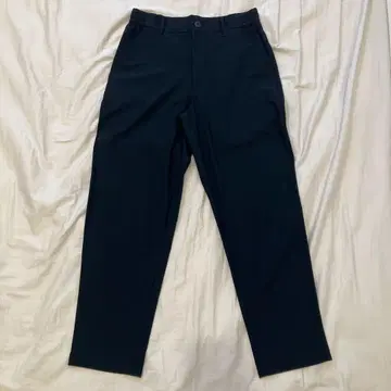 UNIQLO 울트라 스트레치 팬츠 블랙 S