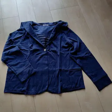 SIMPLE LIFE 후드 부착 자켓 네이비