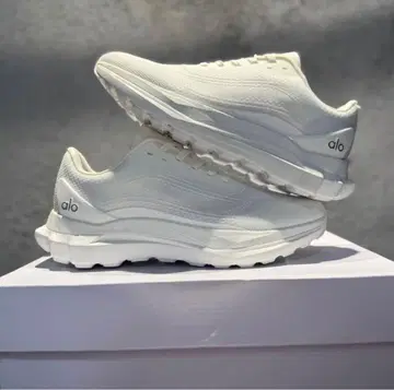 [ alo ] Alo 러너 화이트 로퍼 24cm