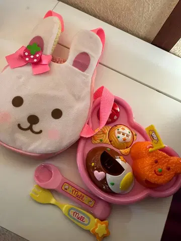 멜짱의 아기띠와 어린이 런치