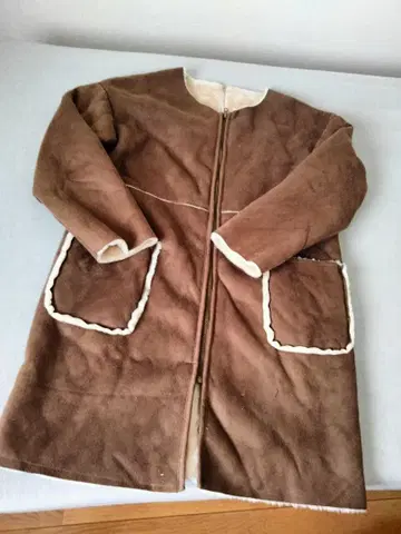 브라운 롱 코트 M 사이즈 폴리에스테르