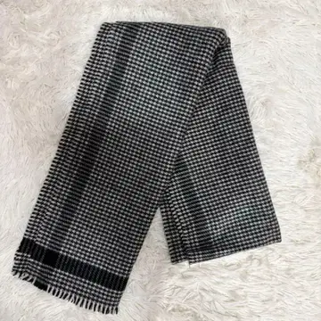 [ 새상품급 ] 영국제 캐시미어 머플러 하운드투스