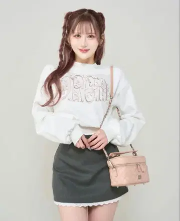 Darich 자수 맨투맨 상의