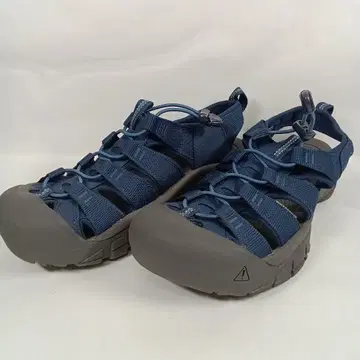 KEEN 킨 뉴포트 H2 샌들 네이비 27cm