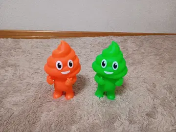 응가 군 피규어 2색 세트