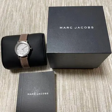 MARC JACOBS 손목시계