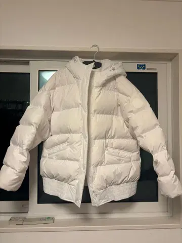 GAP 다운 자켓 화이트