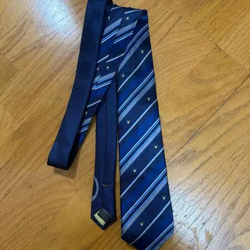 포켓몬 넥타이 스트라이프 패턴 네이비