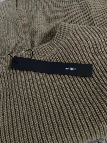 새상품 내추럴한 리브 베스트 M