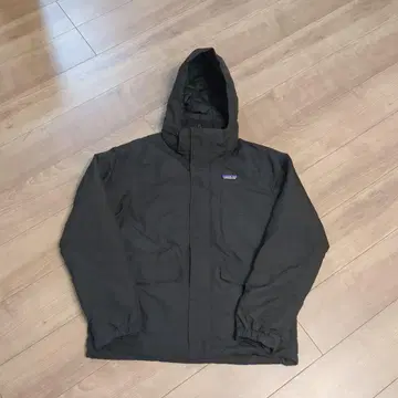 파타고니아 이스트베스트 자켓 블랙 M