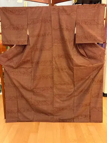 브라운 실크 기모노 무늬