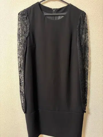 Room no.8 룸에이트 레이스 숄 원피스