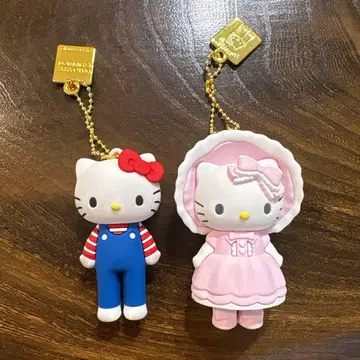 헬로키티전 시크릿 마스코트 오버롤/프릴