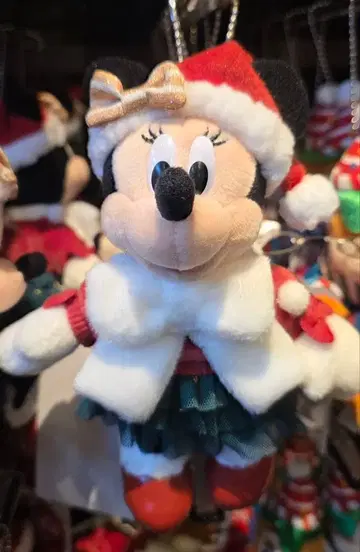 디즈니 크리스마스 2025 미니 마우스 인형 배지
