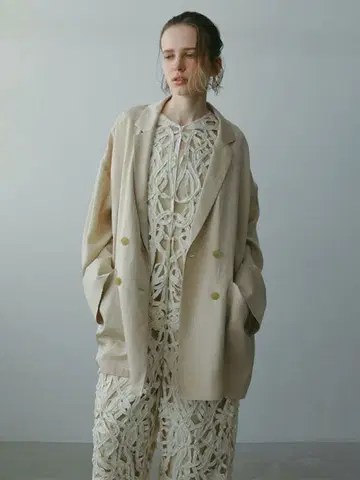 택 포함 미사용 새상품 에트레토쿄 더블 브레스트 에어리 자켓 베이지 M