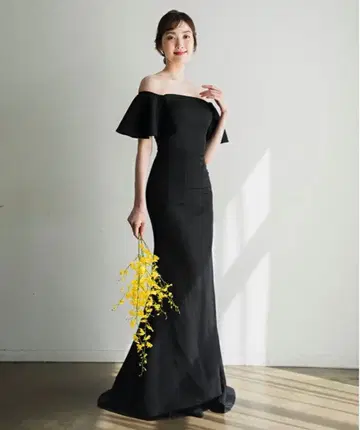 비터스위트 오프숄더 머메이드 라인 웨딩 드레스 블랙