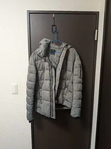 AZUL 그레이 다운 자켓 M 사이즈