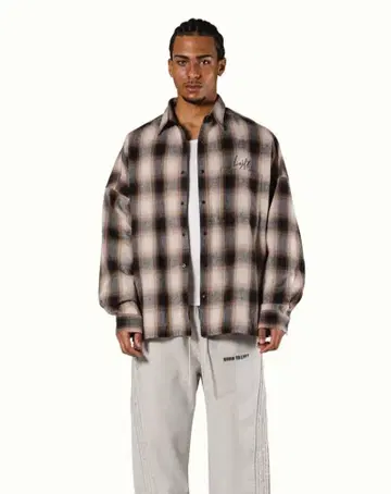 즉시 구매 재판매 없음 완판 Lyft 오버 사이즈 플란넬 셔츠