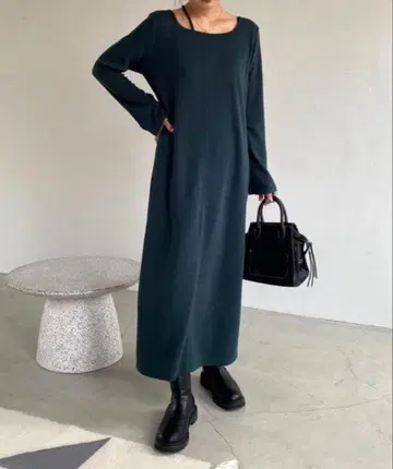 카프리슈 레마쥬 스퀘어 컷 넥 원피스 그린