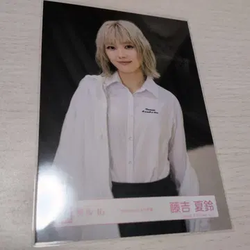 사쿠라자카46 후지요시 카린 브로마이드 Addiction MV 의상 츄